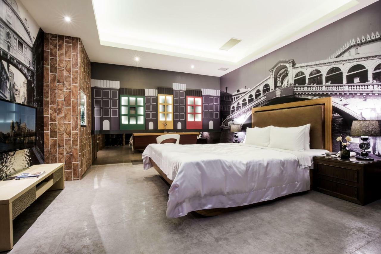 Duo Romance Hotel Hualien Buitenkant foto