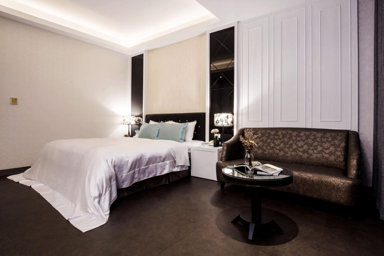 Duo Romance Hotel Hualien Buitenkant foto