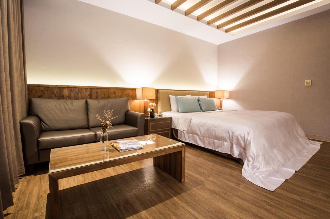 Duo Romance Hotel Hualien Buitenkant foto