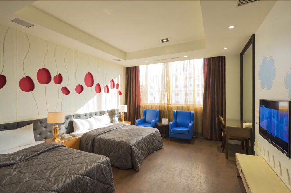 Duo Romance Hotel Hualien Buitenkant foto